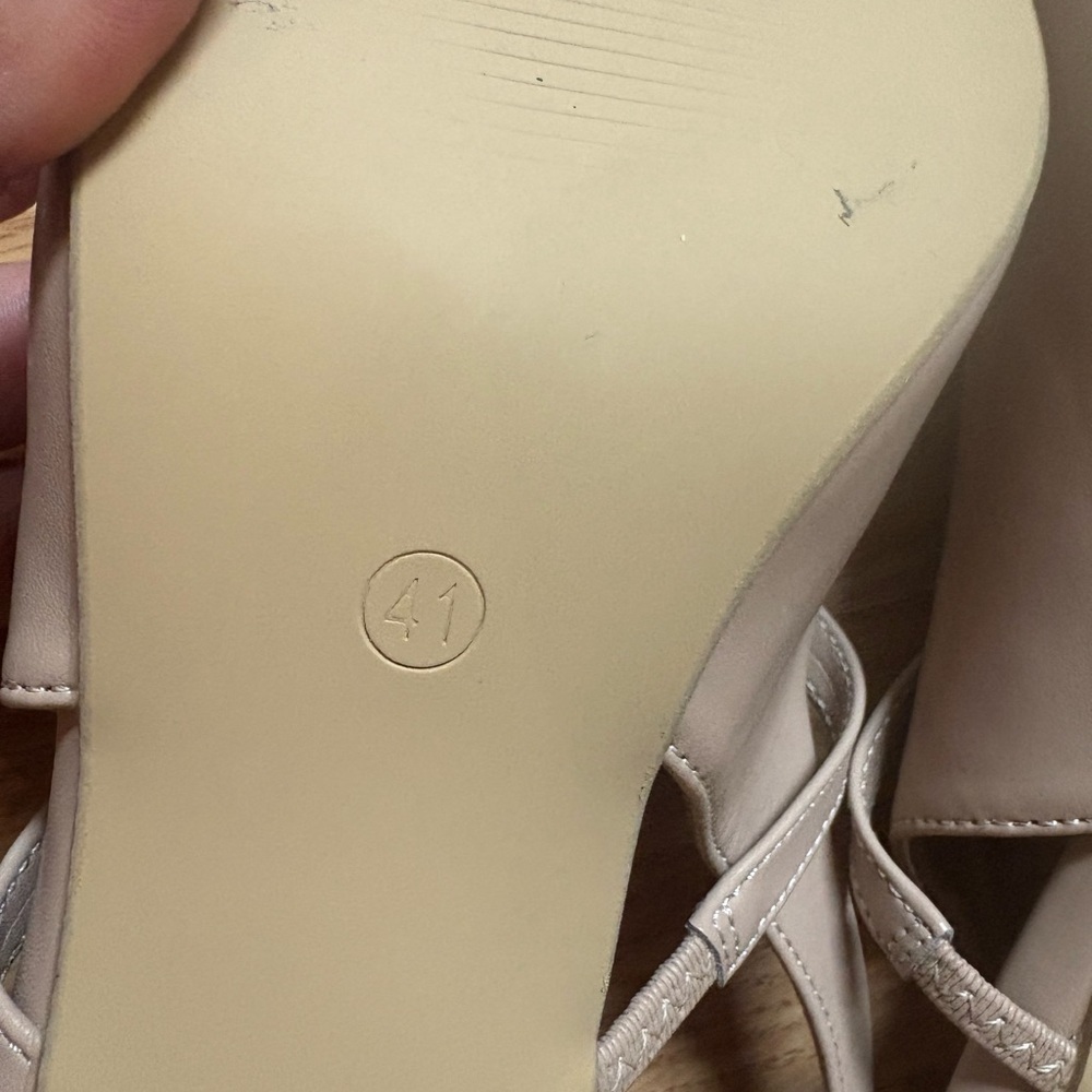 Elegant Tan Women's Slingback Shoes - Picture 4 of 7